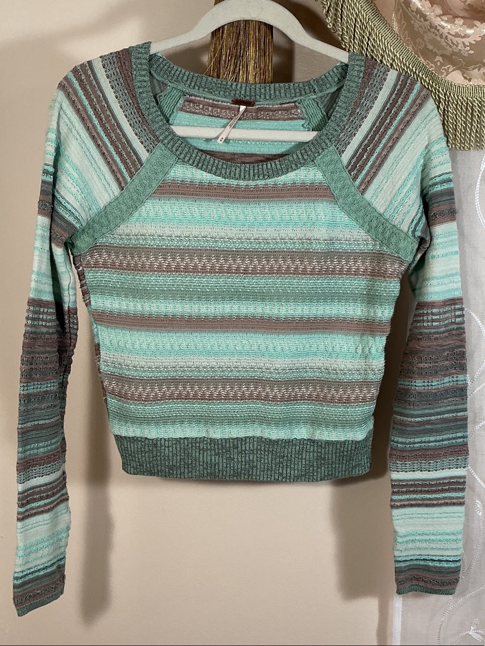 Free People Striped Turquoise & Brown Crewneck Cropped Sweater Sz M fits like S